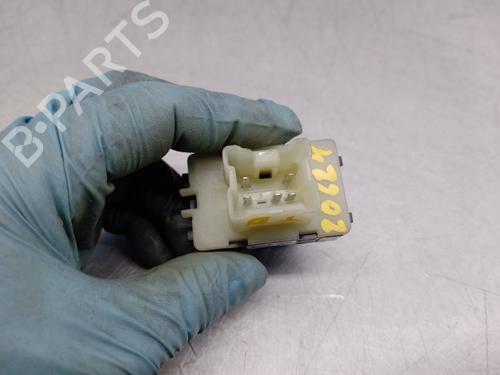 Right rear window switch DACIA SANDERO II TCe 90 LPG (B8M1) | BP18319685I28 