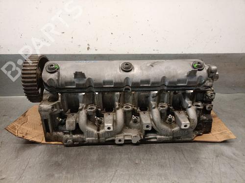 Used Cylinder head VOLVO V40 Estate (645) [1995-2004]  31171724