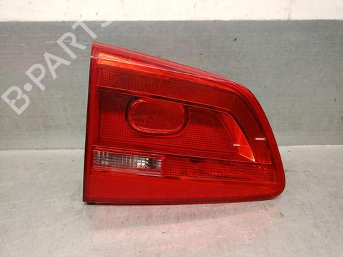 Feu de coffre gauche VW TOURAN (1T3) 1.6 TDI (105 hp) 31852904