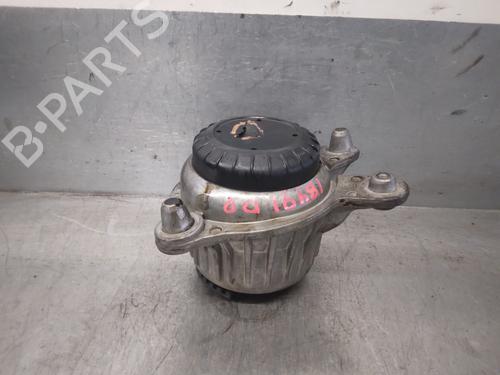 Used Engine mount MERCEDES-BENZ C-CLASS (W205) C 200 (205.042) (184 hp) 15073619