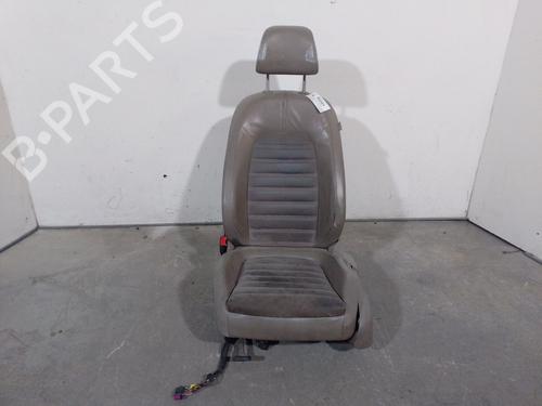 Sæde venstre fortil VW PASSAT B6 Variant (3C5) 2.0 TDI 4motion (170 hp) 12439507