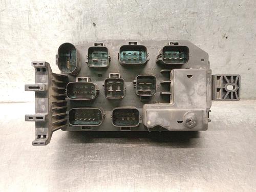Fuse box JAGUAR X-TYPE I (X400) 2.0 D | BP37758574E1 - Image 3