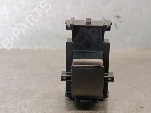 Used Right front window switch Right front window switch 36995646 36995646