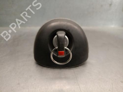 Used Tailgate handle Tailgate handle OPEL AGILA A (H00) 1.2 16V Twinport (F68) (80 hp) 40195981 40195981