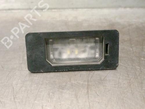 Éclairage de plaque d'immatriculation BMW 2 Active Tourer (U06) 220i Mild Hybrid (170 hp) 32019538