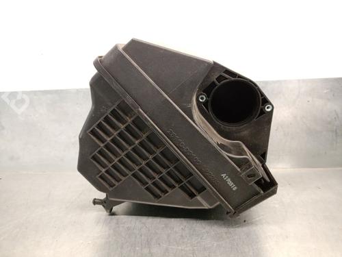 Used Air filter box HYUNDAI TUCSON (TL, TLE) 1.6 CRDi (116 hp) 25756654