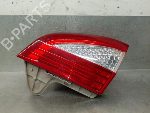 Used Right tailgate light Right tailgate light 37033589 37033589