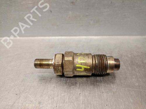 Spreder / Dyse DAIHATSU ROCKY Soft Top (F7, F8) 2.8 TD (102 hp) 18119605
