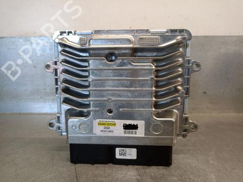 engine-control-unit-ecu-hyundai-i30-fastback-pde-pden-2017-35794264 main image