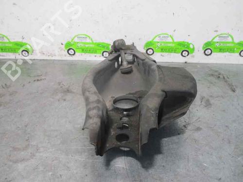 Right rear suspension arm TOYOTA AURIS (_E18_) 1.8 Hybrid (ZWE186_, ZWE186R) | BP2844406M15 