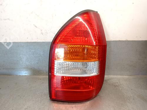 Højre baglygte OPEL ZAFIRA A MPV (T98) 1.6 16V (F75) (101 hp) 28152583