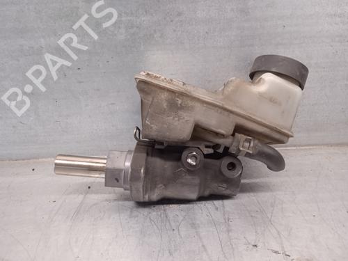 Used Brake master cylinder TOYOTA CELICA Coupe (_T23_) 1.8 16V VT-i (ZZT230_, ZZT230) (143 hp) 12227453