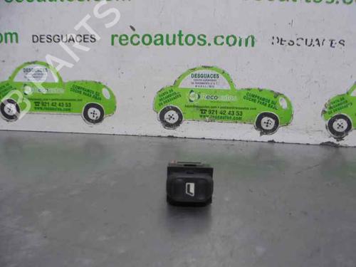 Used Right rear window switch CITROËN XSARA (N1) 1.6 16V (109 hp) 4653955
