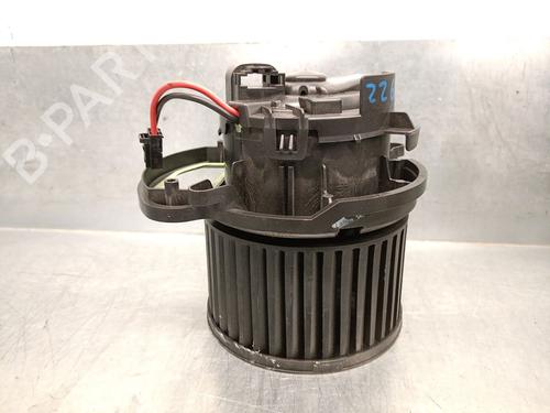 Used Heater blower motor RENAULT KADJAR (HA_, HL_) 1.3 TCe 140 (HLNB, HLN1) (140 hp) 25447146