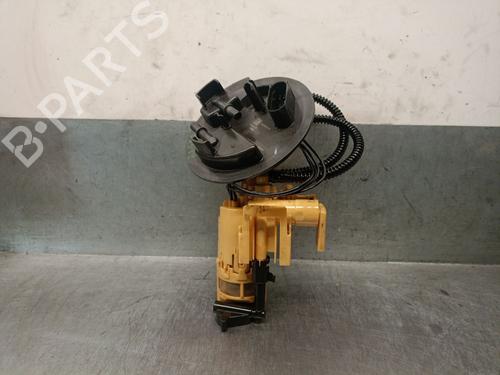 Used Fuel pump MERCEDES-BENZ GLC (X253) 220 d 4-matic (253.905, 253.903) (170 hp) 25381344