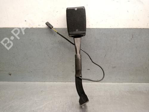 Used Seat buckle VW PASSAT B6 Variant (3C5) 2.0 TDI (170 hp) 30533654