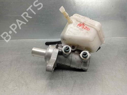Used Brake master cylinder BMW 3 (F30, F80) 318 d (143 hp) 11927377