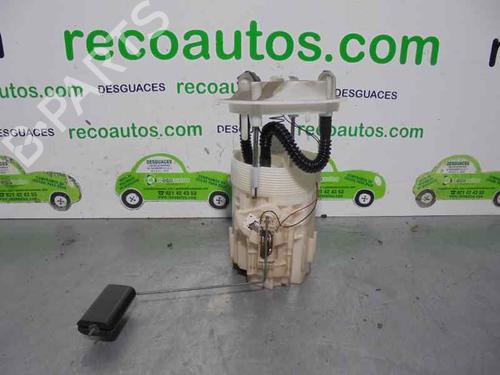 Used Fuel pump RENAULT MEGANE II (BM0/1_, CM0/1_) 1.5 dCi (BM02, BM13, BM2A, CM02, CM13) (101 hp) 2306446