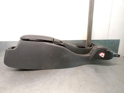 Used Middle console CHEVROLET CAMARO 3.8 (193 hp) 27405690