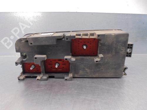 Fuse box OPEL VECTRA C (Z02) 2.2 DTI 16V (F69) | BP16813183E1 