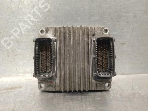 Used Engine control unit (ECU) Engine control unit (ECU) OPEL MERIVA A MPV (X03) 1.6 16V (E75) (100 hp) 32989038 32989038