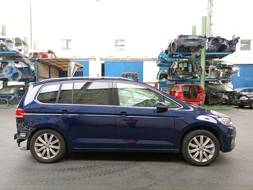 Mittelkonsole VW TOURAN (5T1) 1.4 TSI | BP30772802I22  - Image 7