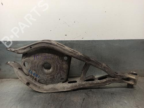 Bras de suspension arrière droit BMW X3 (E83) 3.0 d (218 hp) 15831761