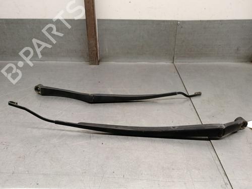 Used Front windshield wiper arm Front windshield wiper arm TOYOTA RAV 4 III (_A3_) 2.0 4WD (ACA30_, ACA30R) (152 hp) 32844043 32844043