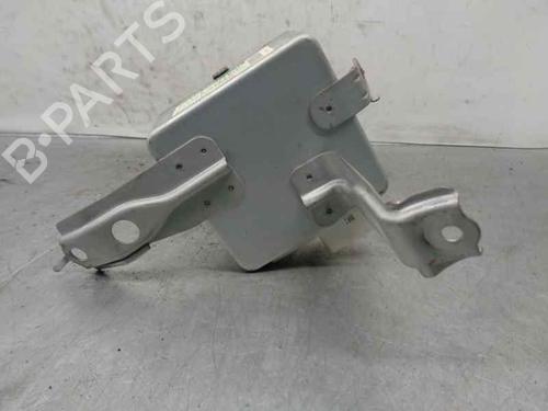 Used Electronic module TOYOTA AVENSIS (_T25_) 1.8 VVT-i (ZZT251_, ZZT251R) (129 hp) 6922696
