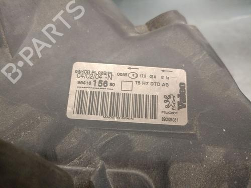 Right headlight PEUGEOT 307 (3A/C) 2.0 HDi 90 | BP21582346C29 