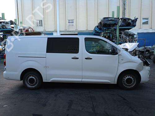Right slide door PEUGEOT EXPERT Van (V_) 2.0 BlueHDi 150 | BP30182190C75