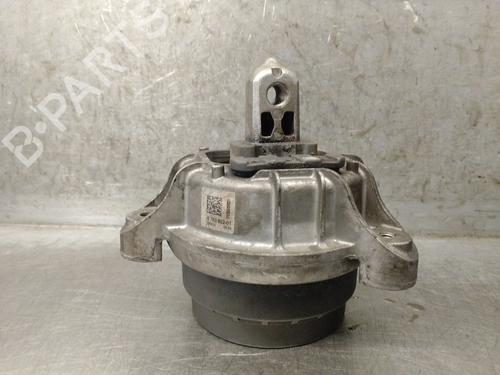 Used Engine mount Engine mount BMW 5 (F10) 520 d (184 hp) 33289529 33289529