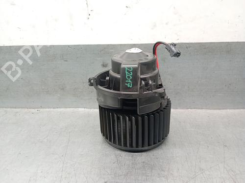 Used Heater blower motor BMW 1 (F40) 118 i (136 hp) 25235078