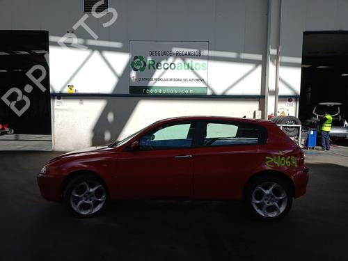 Gebruikte ALFA ROMEO 147 (937_) 1.6 16V T.SPARK ECO (937.AXA1A, 937.BXA1A) (105 hp) 4342393 Onderdelen