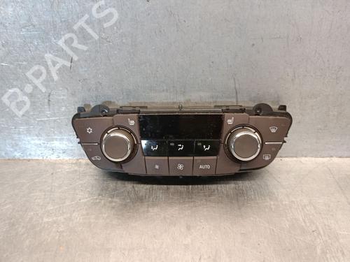 Used Climate control OPEL INSIGNIA A (G09) 2.0 CDTI (68) (131 hp) 27925308