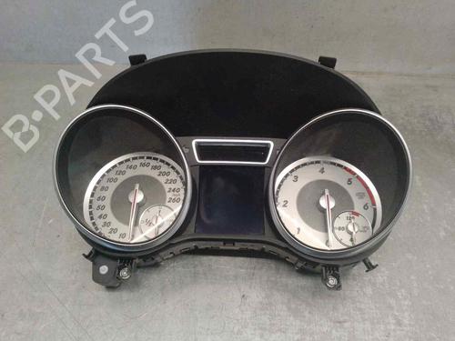 Used Instrument cluster MERCEDES-BENZ GLA-CLASS (X156) GLA 200 CDI / d (156.908) (136 hp) 18133255