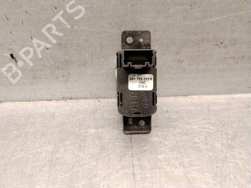 Hand brake RENAULT CLIO V (B7_) 1.6 E-TECH 140 (B7MU) | BP39654825I18 - Image 2
