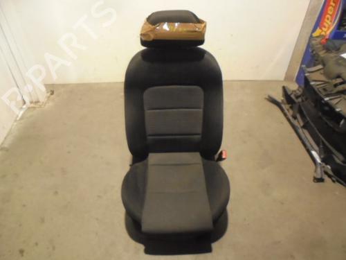 Used Right front seat SEAT LEON (1M1) 1.9 TDI (110 hp) 10377502