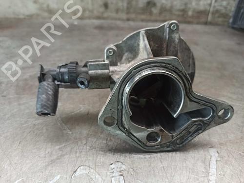 Used Vacuum pump RENAULT MEGANE I Classic (LA0/1_) 1.9 D (LA0A, LA0U, LA0R) (64 hp) 8201452