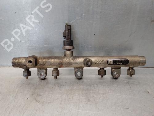 Used Injection rail Injection rail 12453664 12453664