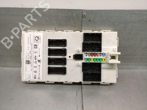 Used Fuse box BMW X2 (F39) sDrive 18 i (140 hp) 31918171