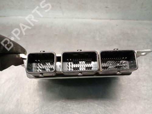 Engine control unit (ECU) DACIA SANDERO II 1.0 SCe 75 (B8JC, B8JD, B8NC) | BP28726002M57 