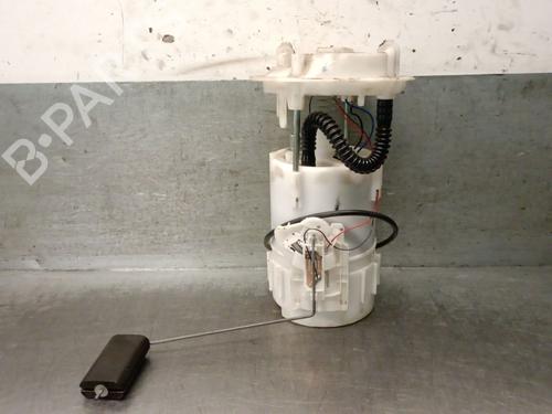 Used Fuel pump RENAULT MEGANE II (BM0/1_, CM0/1_) 1.6 16V (112 hp) 30594167
