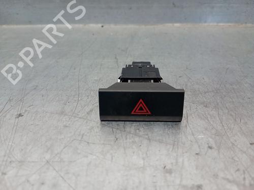 Advarselskontakt SEAT ATECA (KH7, KHP) 1.4 TSI (150 hp) 25238626