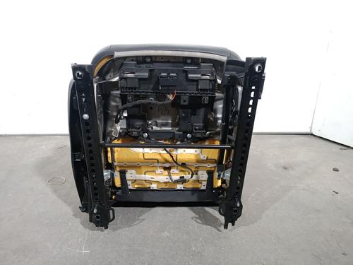 Right front seat VOLVO XC40 (536) D4 AWD | BP29916645C16 