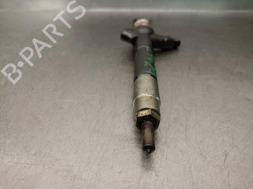 Injector TOYOTA AVENSIS Estate (_T25_) 2.0 D-4D (ADT250_, ADT250R) | BP31586172M100