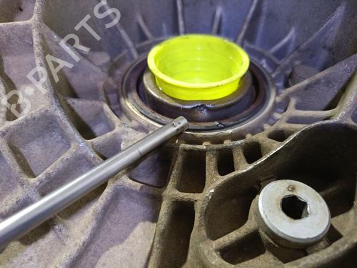 Gearbox LAND ROVER FREELANDER I (L314) 2.0 Td4 4x4 | BP29208361M3 