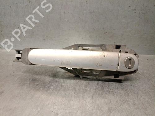 front-right-exterior-door-handle-vw-bora-i-1j2-1998-1999-2000-2001-2002-2003-2004-2005-2006-2007-2008-2009-2010-2011-2012-2013-32207414 main image