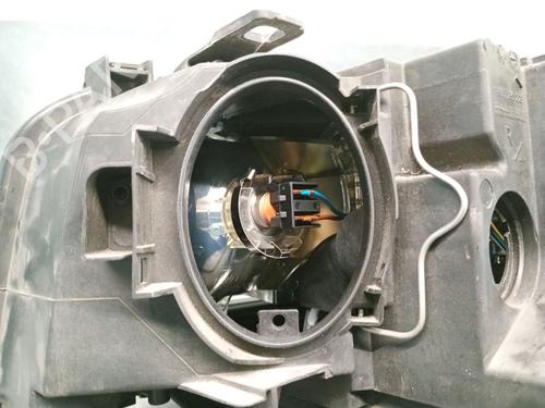 Right headlight BMW X3 (E83) 2.0 sd | BP29827334C29 