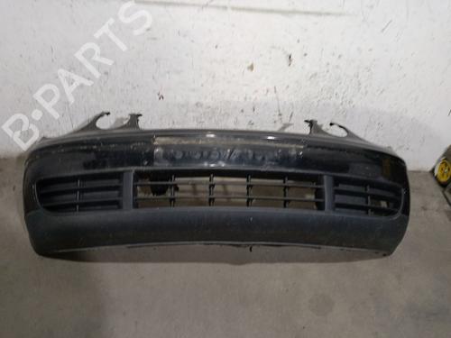 Used Front bumper VW POLO (9N_, 9A_) 1.4 16V (75 hp) 27319915